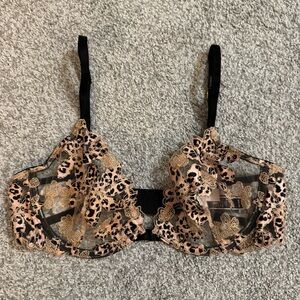 NWT Victoria's Secret Low Cut Demi Size 34C Unlined Leopard Floral Print Bra